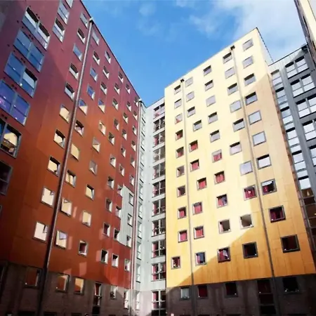 Student Only Jennens Court In شقة *